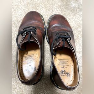 Vintage Dr. Martens, made in England, good used condition, size 4 UK / 6 US.